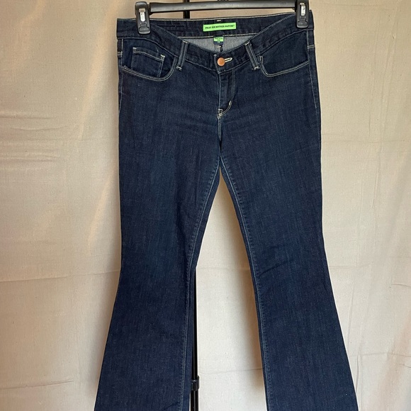 Pray for Mother Nature Jean, W 28 USA - Picture 6 of 7